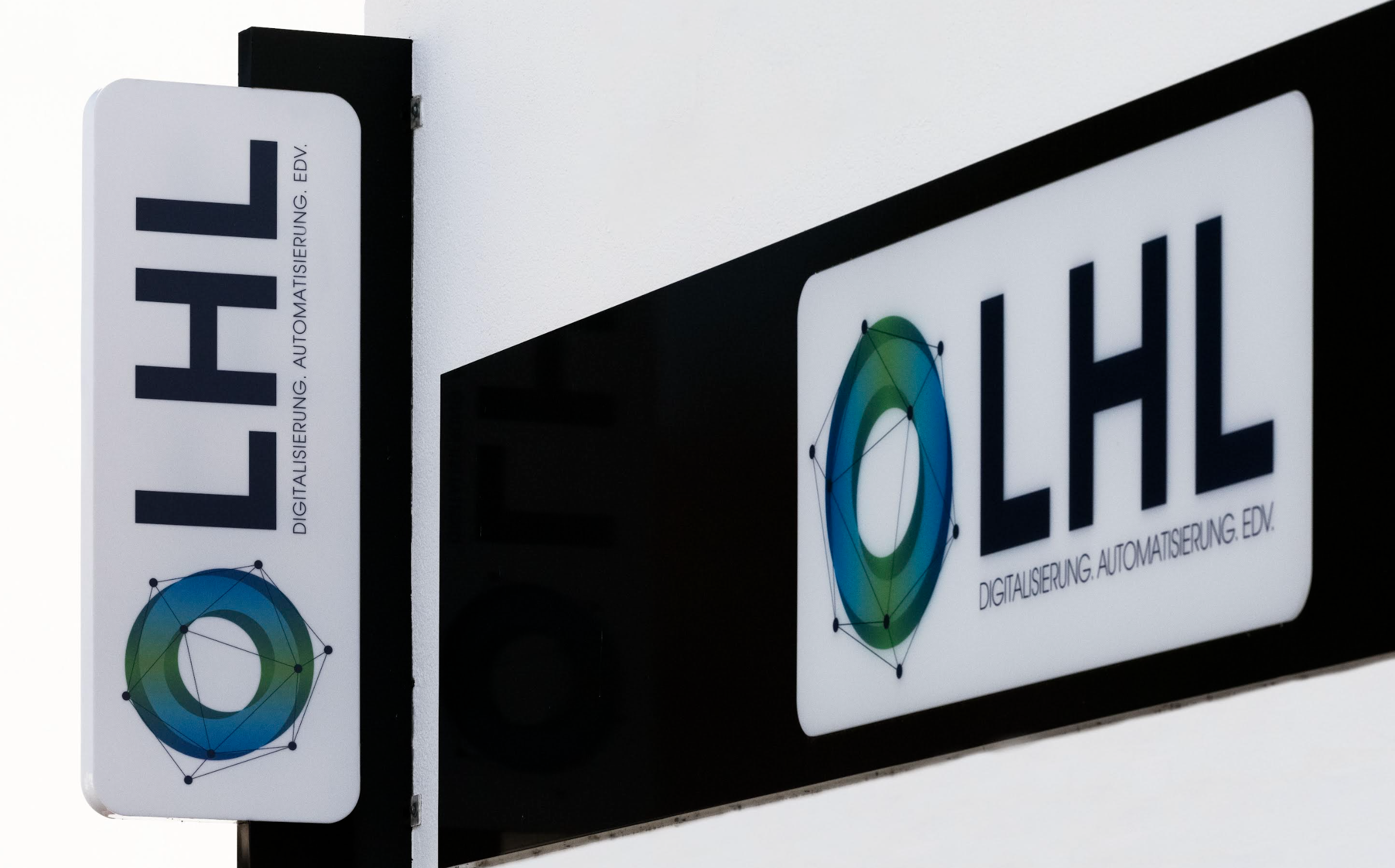 LHL EDV, Digitalisierung, Automatisierung, Software in Altötting, München, Passau, Waldkraiburg, Burghausen, Eggenfelden, Pfarrkirchen, Traunstein, Traunreut, Freilassing, Wasserburg, Dorfen, Landshut, Töging, Trostberg, Simbach, Aschau
