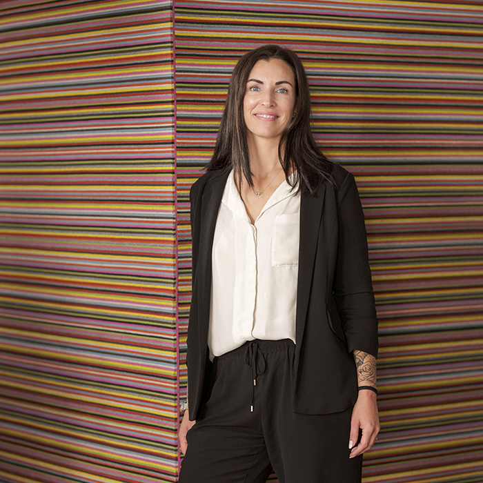 Jennifer Edle von Riedl von LHL Computer-Service GmbH in Altötting, Passau, München